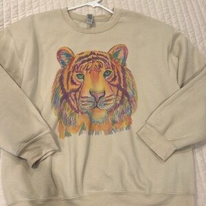 Women's Beige Tiger Graphic Crewneck Sweater